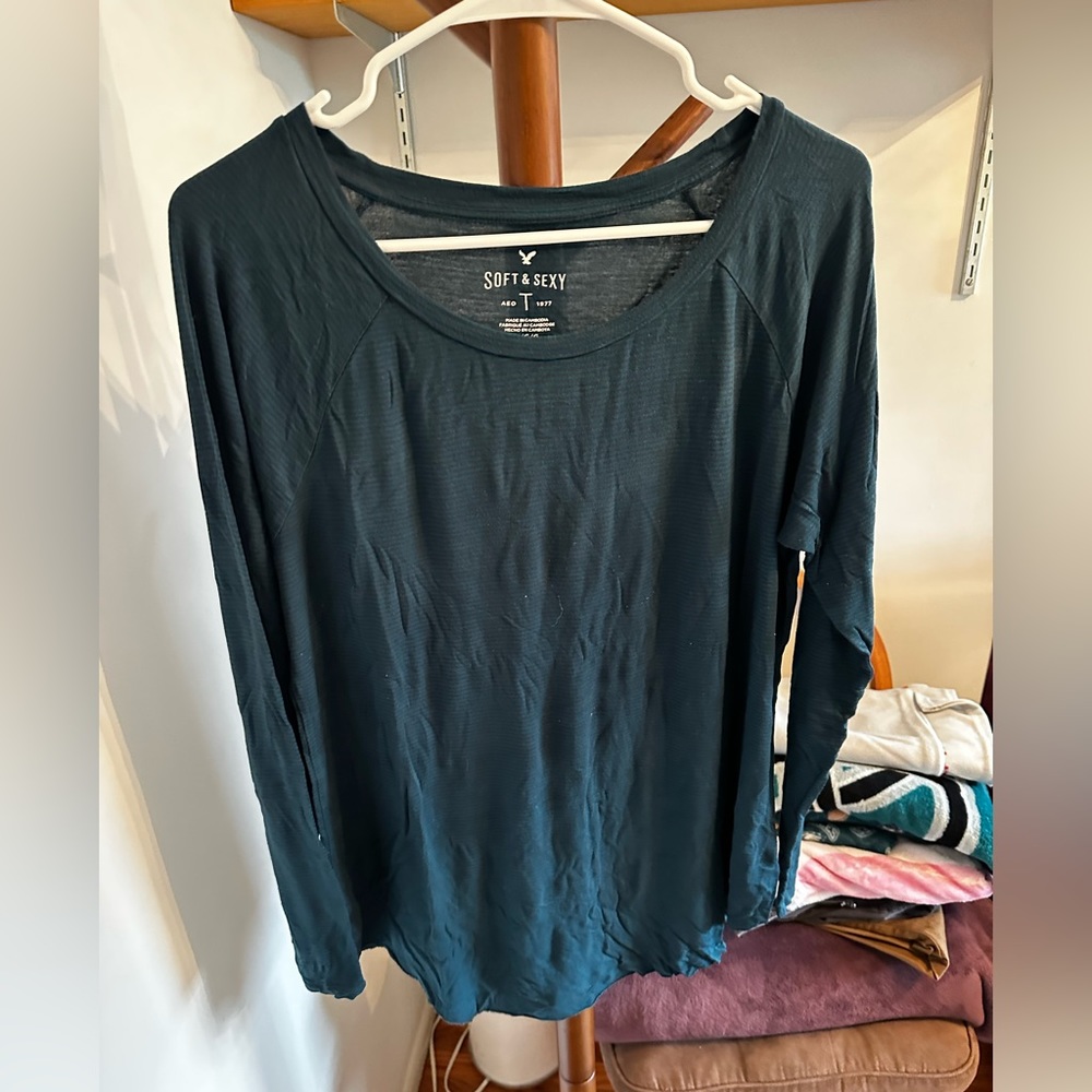 Green long sleeve shirt